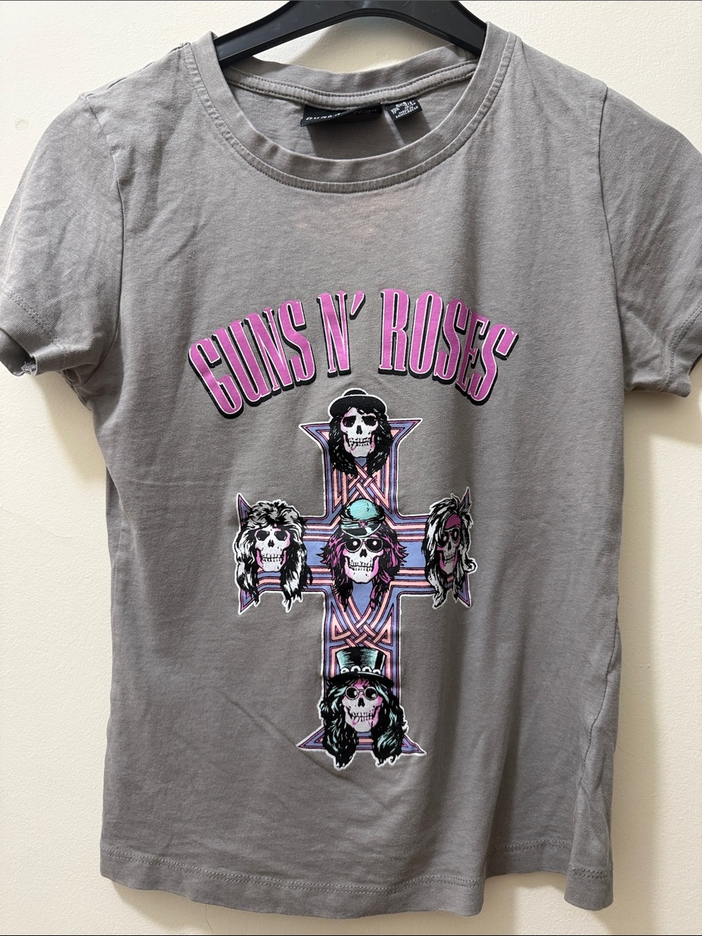 Primark Gray Tee with Pink Guns N' Roses Graphic